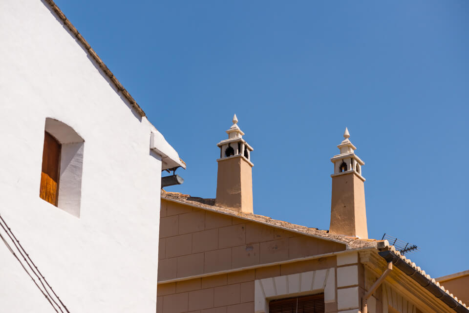 Chimeneas y arquitectura de Sumacàrcer